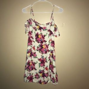 Band of Gypsies✨ Floral🌺 Off the Shoulder 👗